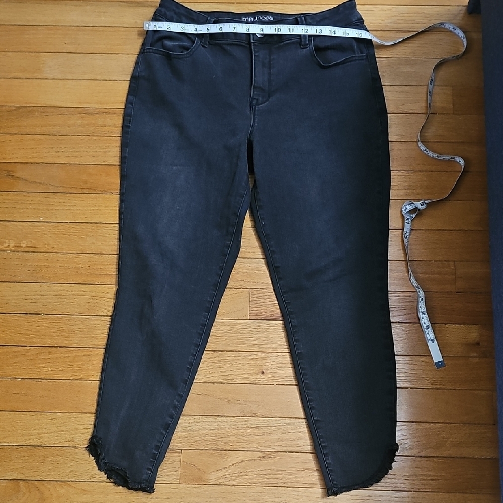 Maurices Bkack Jeans Size 12 S
